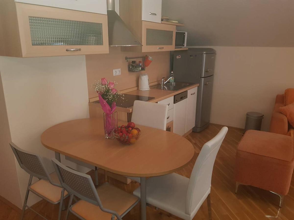 Apartment Jana ดูบรอฟนิก ภายนอก รูปภาพ