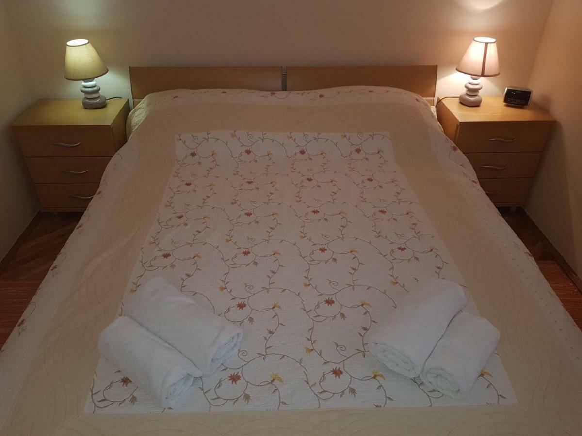 Apartment Jana ดูบรอฟนิก ภายนอก รูปภาพ